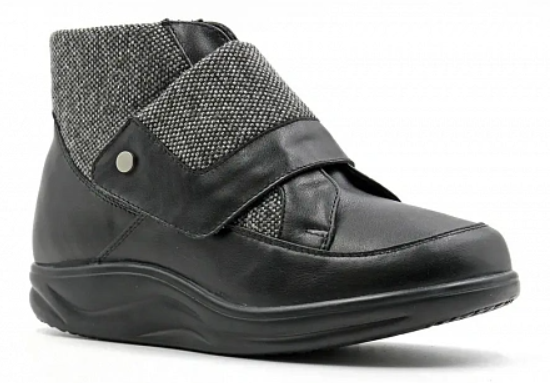 Ботинки ортопедические женские Ортомода 82383-Х-101-В кожаные увеличенной полноты на липучке фото 1